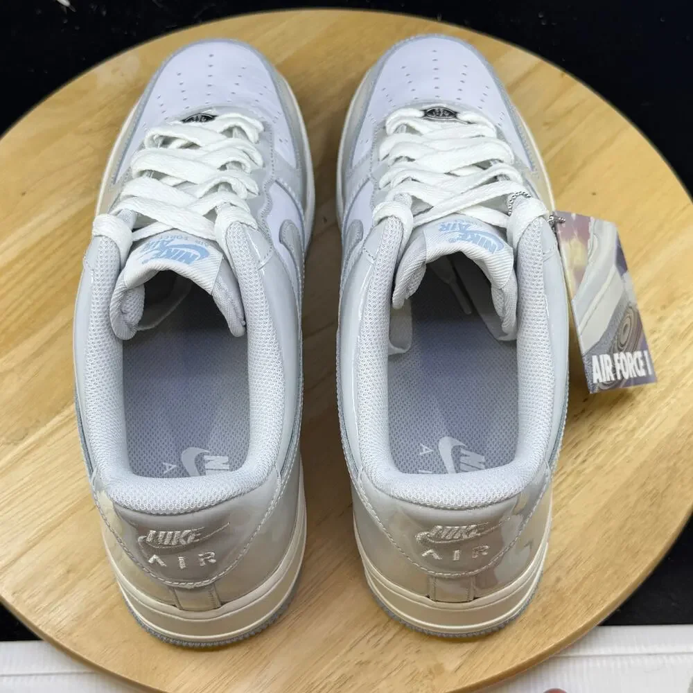 Nike Air Force 1 '07 Size 10 White Photon Dust Sail Patent Leather IH4461 100 - Picture 8 of 9
